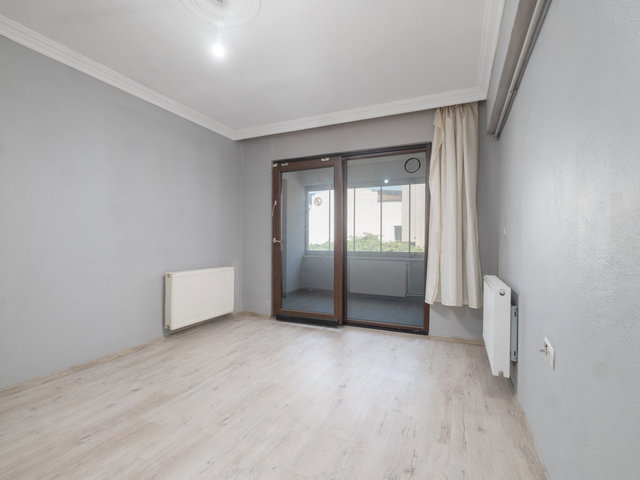 REMAX AREA DAN YUNUSELI MERKEZDE SATILIK 3+1 BAHÇELI DAIRE