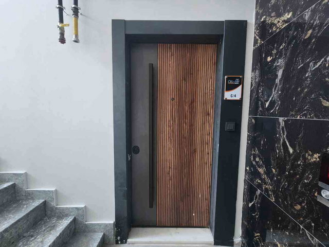 BAŞİSKELE'DE KILIÇARSLAN MAH. SİTEİÇİ ARAKAT 2+1 DAİRE