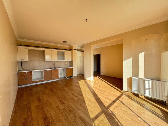 TUZLA AYDINLI EMLAK KONUT 2+1 SATILIK BOŞ ARAKAT DAİRE