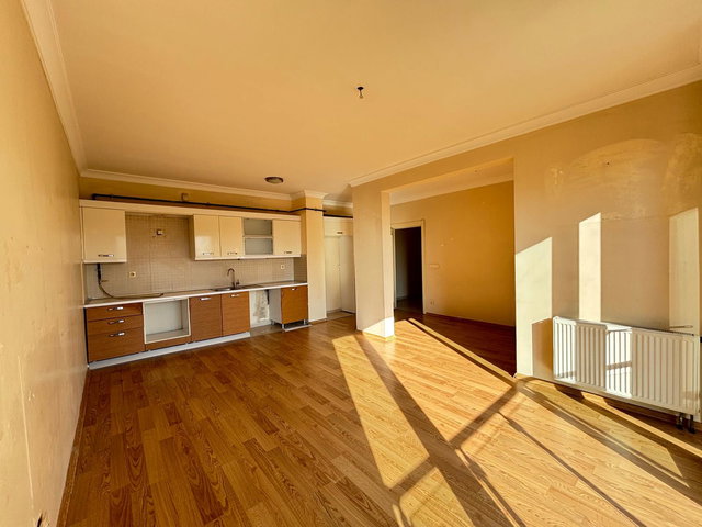 TUZLA AYDINLI EMLAK KONUT 2+1 SATILIK BOŞ ARAKAT DAİRE