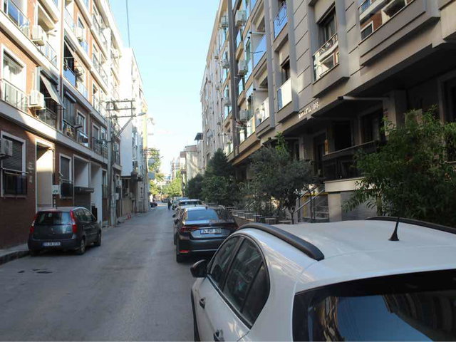 ŞEMİKLERDE SATILIK LÜKS 2+1
