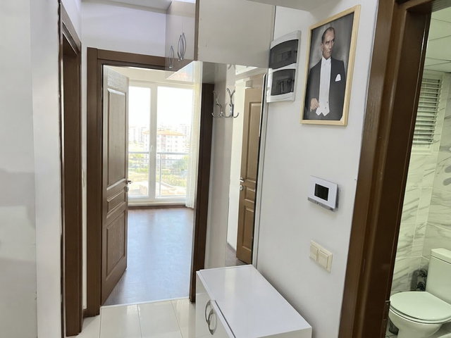ŞEMİKLERDE SATILIK LÜKS 2+1
