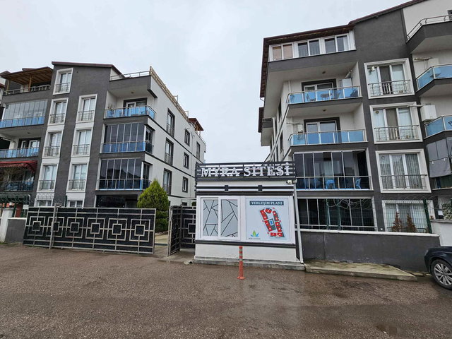 KOCAELI IZMIT OTOGAR MEVKII 1+1 ARAKAT KİRALIK DAIRE