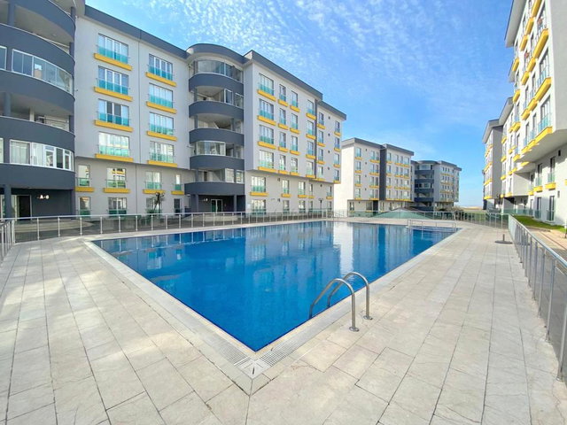 TUZLA Fİ YAKA 3 KİRALIK 2+1 ARAKAT EŞYALI BALKONLU DAİRE
