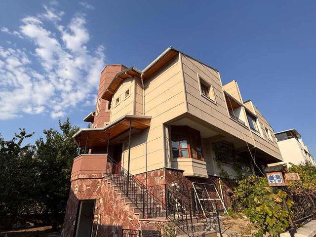 ÇANKAYA DODURGA MAH. EŞYASIZ 4+2 KİRALIK  VİLLA
