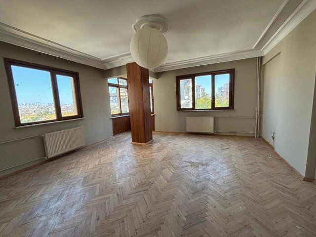 MERDİVENKÖY GÖZCÜBABA DA SATILIK DAİRE