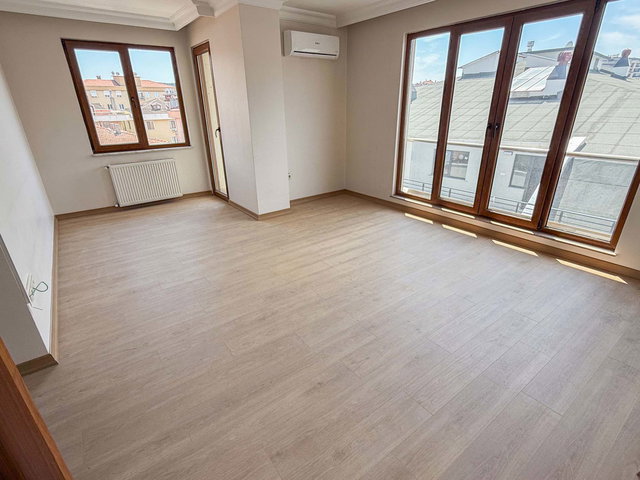 BAĞLARBAŞIN'DA A KALİTE 15 M² TERASLI 175 M² 4+2 KİRALIK DUBLEKS