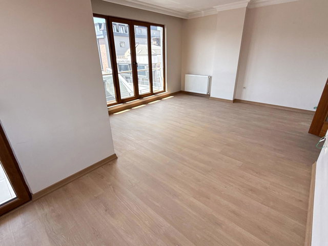 BAĞLARBAŞIN'DA A KALİTE 15 M² TERASLI 175 M² 4+2 KİRALIK DUBLEKS