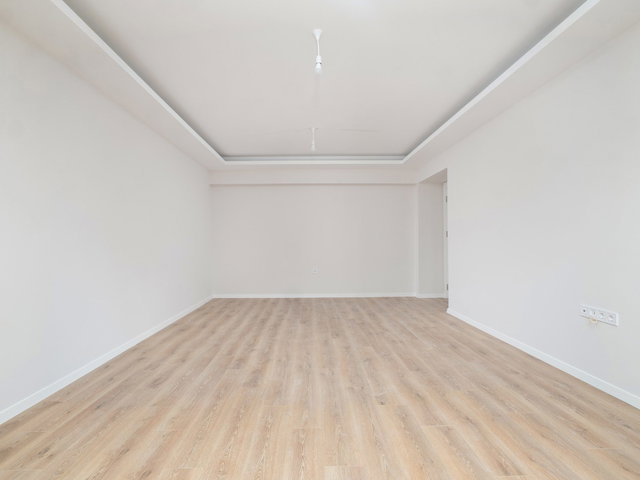 REMAX AREA DAN CADDE ÜZERINDE SATILIK ARA KAT SIFIR 3+1 DAIRE