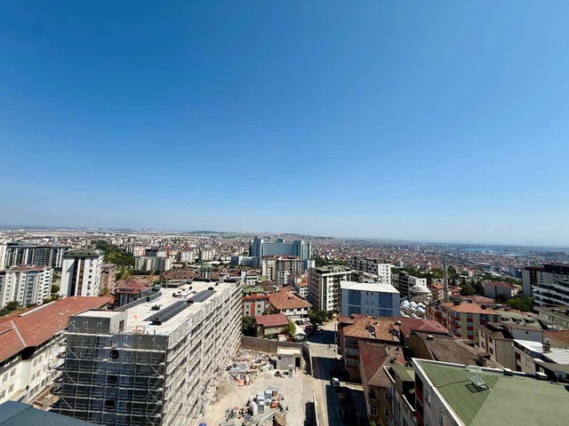 PENDİK KURTULUŞ EVLERİ SİTESİNDE DENİZ MANZARALI DUBLEKS 3+1 BOŞ DAİRE