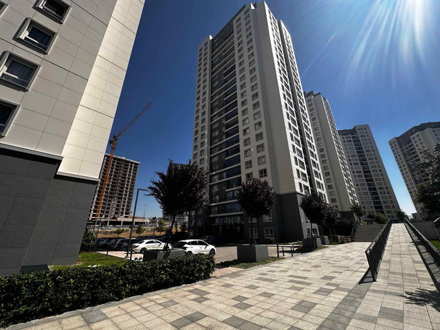 OYAK GÖKSU PARK’TA KİRALIK 3+1, PEYZAJ MANZARALI ÖNÜ AÇIK