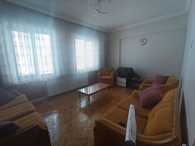 RE/MAX DEĞİŞİM'DEN KÜLTÜR MAH. EŞYALI 3+1 KİRALIK DAİRE!