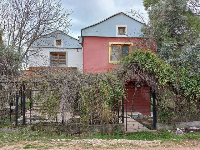 DÖŞEMEALTI BADEMAĞACI’NDA 441 M² ARSA İÇİNDE İKİZ VİLLA | 4+2 VEYA 2 ADET 2+1 KULLANIM