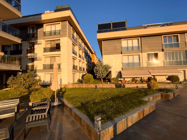 AVCILAR GÜLPARK BUTİK 2+1 KİRALIK FULL EŞYALI EBEVEYN BANYOLU ARAKAT DAİRE