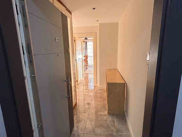 AVCILAR GÜLPARK BUTİK 2+1 KİRALIK FULL EŞYALI EBEVEYN BANYOLU ARAKAT DAİRE