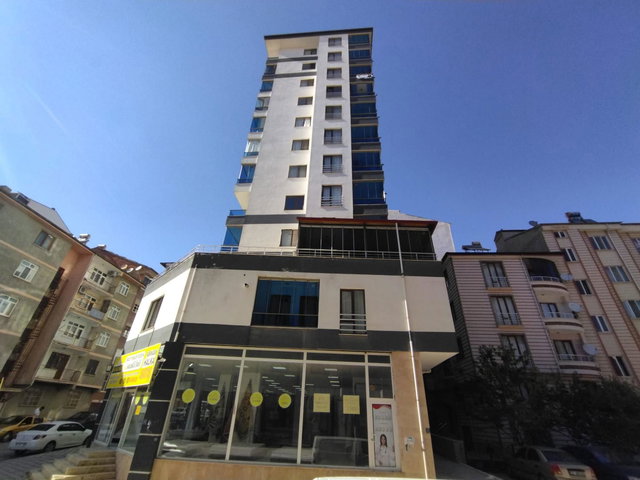 RE/MAX DEĞİŞİMDEN ÜNİVERSİTE MAH. EŞYALI KİRALIK 1+1 DAİRE