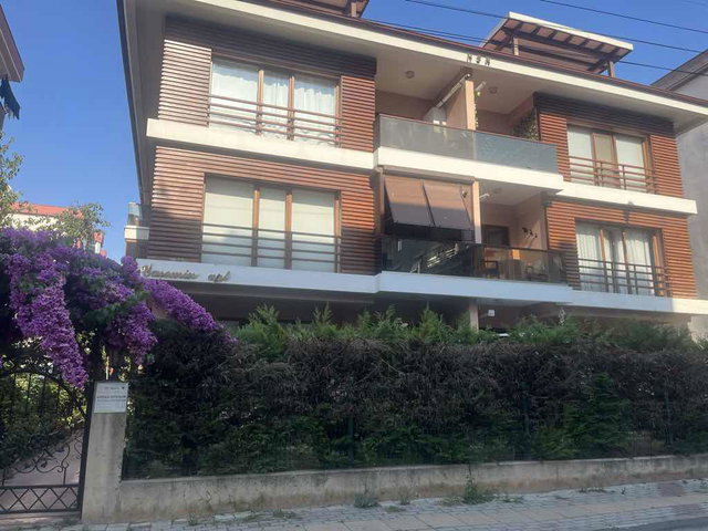 YALOVA ÇİFTLİKKÖY SAHİLDE SATILIK DUBLEKS DAİRE