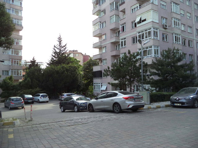 KAYA SITESI’NDE DENIZ MANZARALI 3+1 SATILIK DAIRE