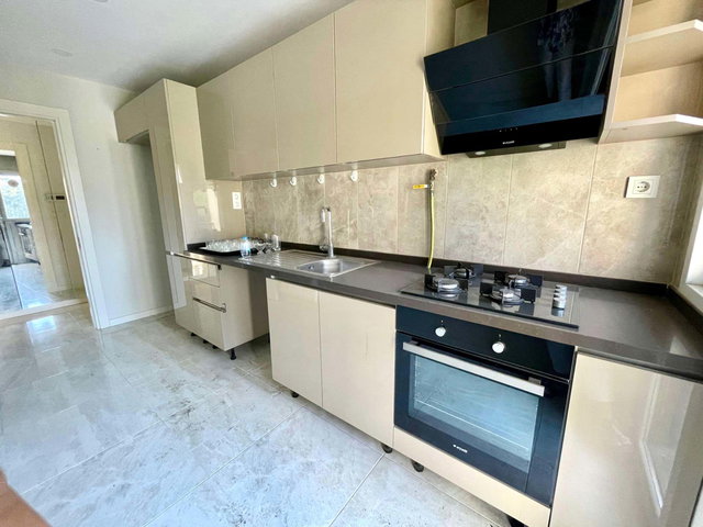 KOZYATAĞI KOZ PLUS PROJESINDE SATILIK 2+1 FERAH DAIRE