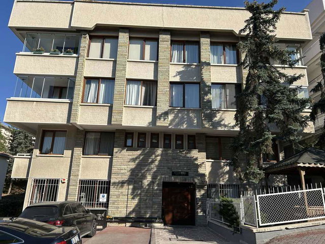 ÇANKAYA’DA DOĞU-GÜNEY CEPHELİ 4+1 | 170 M² NET | 2 BANYO 3 WC | MERKEZİ ISITMALI