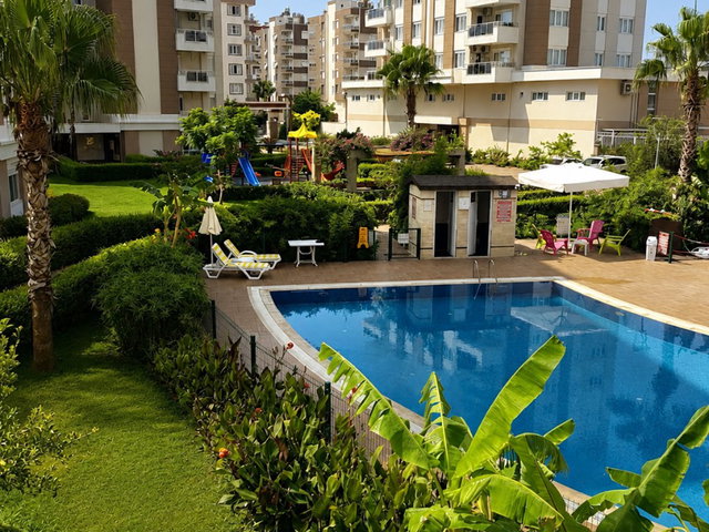 GARDENYA PARK 3’TE EŞYASIZ 3+1 | 180 M² NET | 7. KAT | 3 WC, 2 BANYO, BALKON