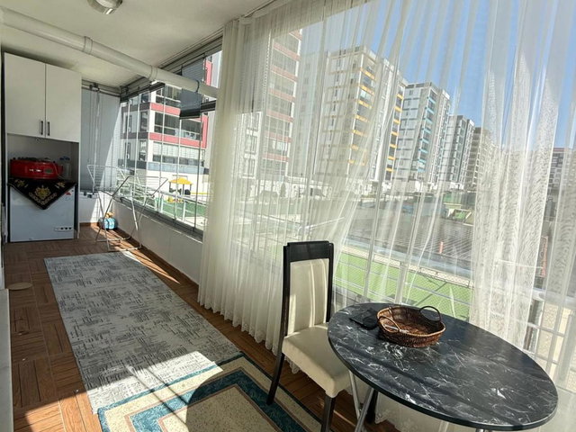 REMAX İLKE'DEN YILDIZKENT'TE 4+1 SATILIK DAİRE