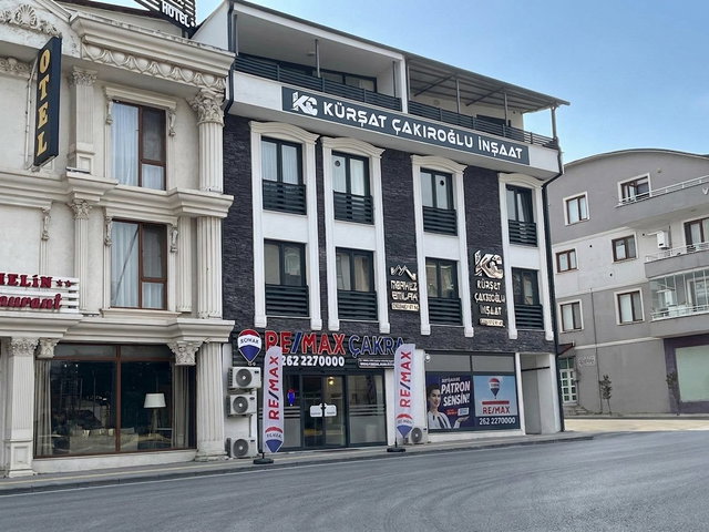 REMAXÇAKRA ÖMER ONAYCI'DAN ÇARŞIDA FULL EŞYALI 1+1 KIRALIK DAIRE