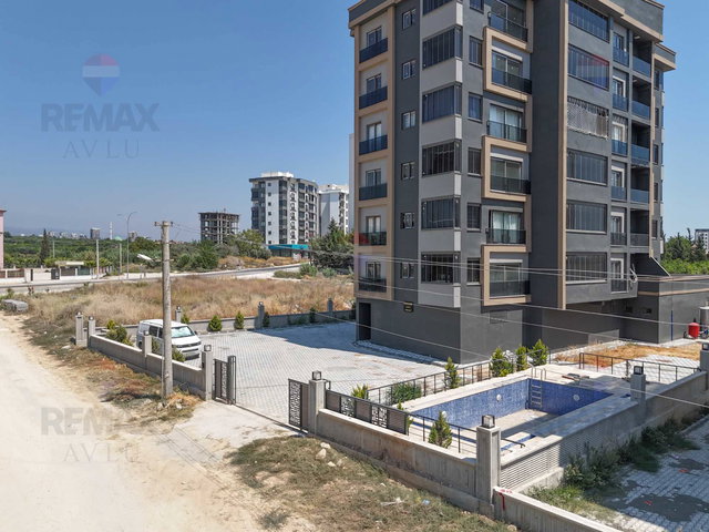REMAX AVLU'DAN İSTİKLAL MAHALLESİ SIFIR 2+1 KİRALIK DAİRE