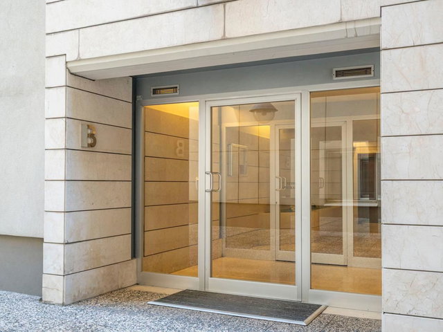OTOPARKLI, GÜVENLİKLİ, GENÇ SİTENİN EN BÜYÜK DAİRE TİPİ FIRSATI!