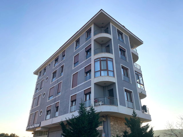 GÜZELBAHÇE YELKİ'DE OKULLAR BÖLGESINDE 2+1 KİRALIK DAİRE