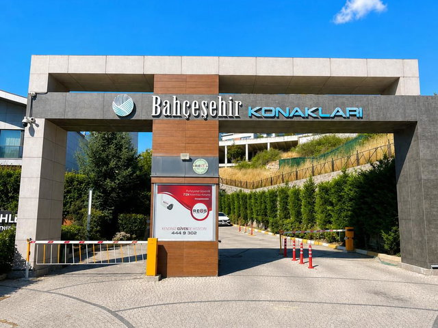 BAHÇEŞEHIR KONAKLARI ÖZEL TASARIM 5+1 VILLA