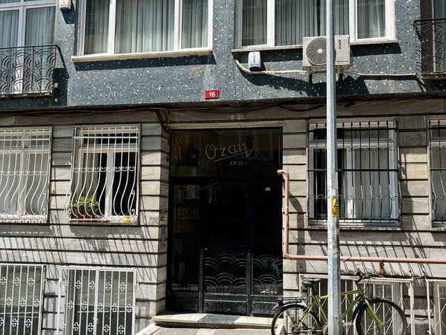 ATIFET SOKAK 5+1 ÇATI DUBLEKS 4 BANYO - KISMI DENIZ MANZARALI