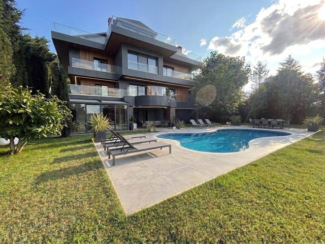 REMAX7TEPE’DEN KONAKLAR MANZARALI REVİZE ASANSÖRLÜ KİRALIK VİLLA