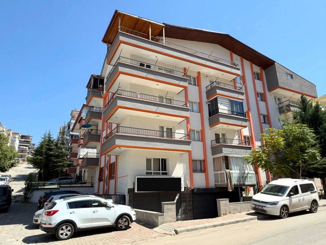 GENERAL ZEKİ DOĞAN MAH. MUTLU CADDESİNE YAKIN 3+1 SATILIK DAİRE