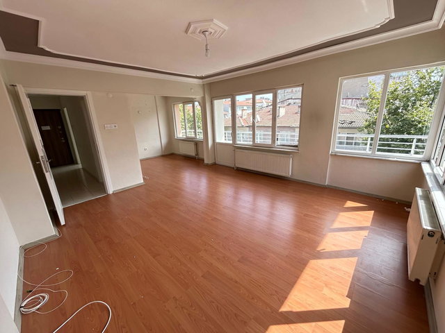 RE/MAX ŞEHİR'DEN YALOVA MERKEZDE KİRALIK DAİRE