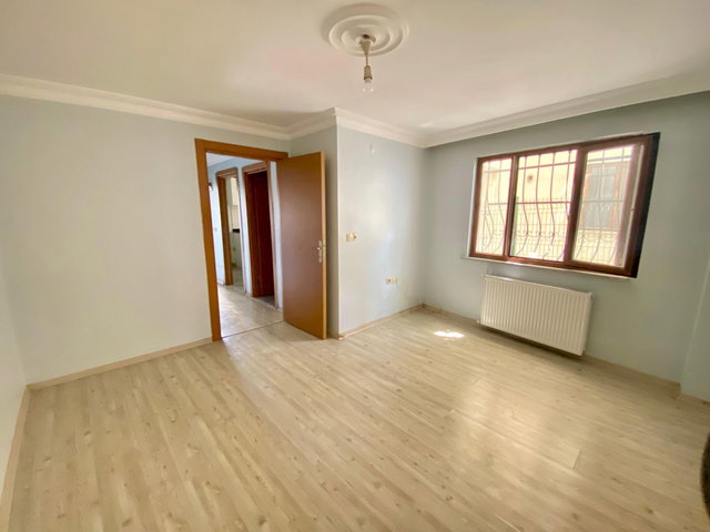 ALİBEYKÖY MAHALLESİ TARKAN SOKAK'TA 1+1 DAİRE