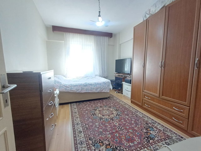 BAHÇELİEVLER MAHALLESİNDE SATILIK 2+1 DAİRE