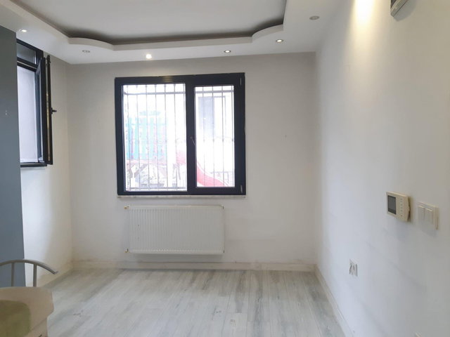 BEYLIKDÜZÜ KAVAKLIDA SATILIK DAIRE