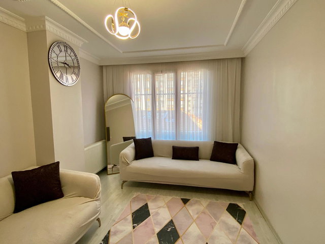 ALİBEYKÖY MAHALLESİ TARKAN SOKAK'TA 2+1 DAİRE