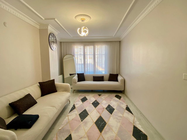 ALİBEYKÖY MAHALLESİ TARKAN SOKAK'TA 2+1 DAİRE