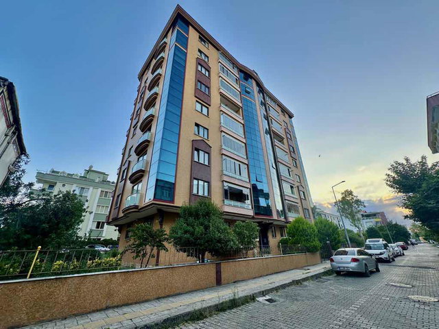 ATAKUM’DA  TRAMVAY ALTINDA SATILIK 3+1 | 125 M² NET | 3 CEPHELİ | BALKONLU | KREDİYE UYGUN DAİRE