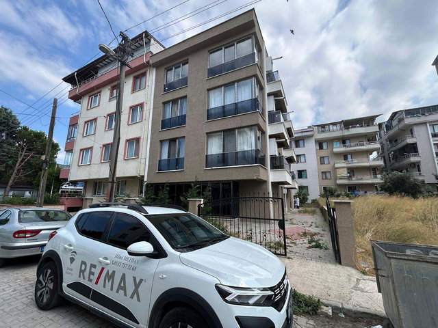 RE/MAX ŞEHİR'DEN YALOVA GOP MAHALLESİNDE SATILIK DAİRE