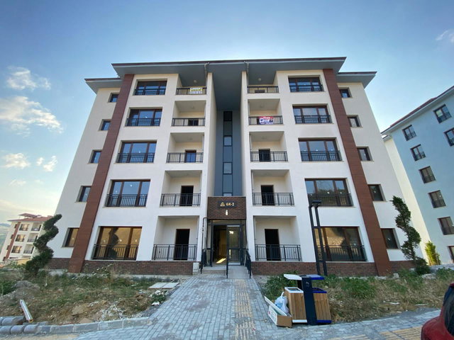 RE/MAX DREAM'DEN İZMİT SEKBANLI TOKİ'DE FERAH 2+1 KİRALIK DAİRE