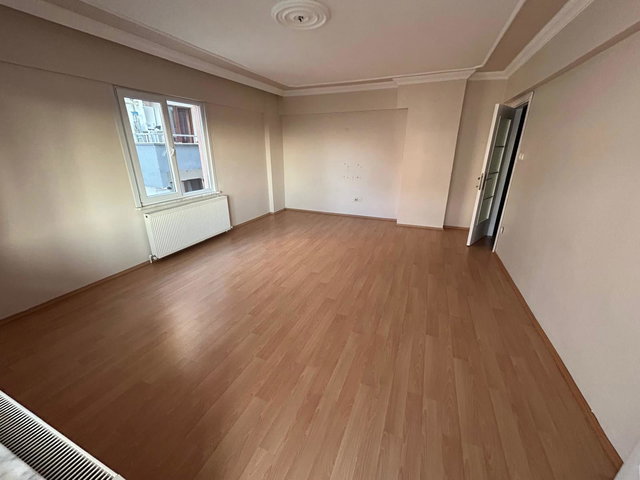 RE/MAX ŞEHİR'DEN ÇINARCIK TAŞLİMAN MAHALLESİNDE SATILIK DAİR