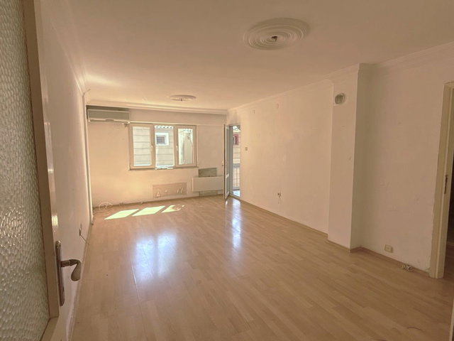 ÇAMLIK’TA ÇAM ORMANLARININ SINIRINDA, DOĞAYLA İÇ İÇE SATILIK 2+1 DAIRE