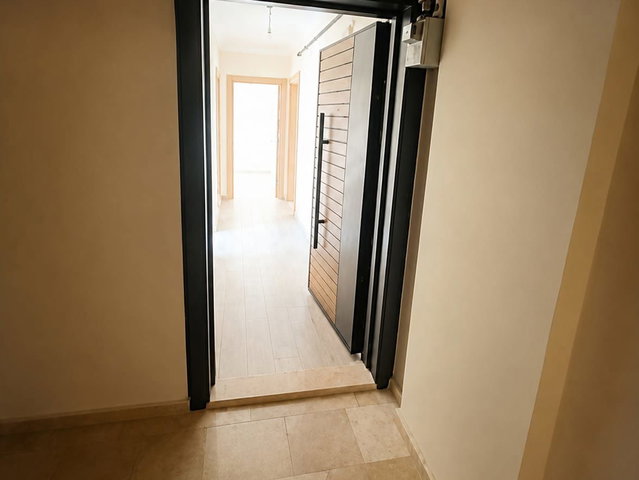 KARTEPE'DE KREDİYE UYGUN ACİL SATILIK 2+1 ARAKAT DAİRE