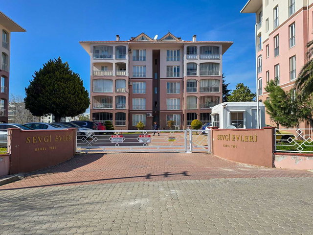 ÇANAKKALE KEPEZ SEVGI EVLERI SITESI 3+1 SATILIK ARA KAT DAIRE