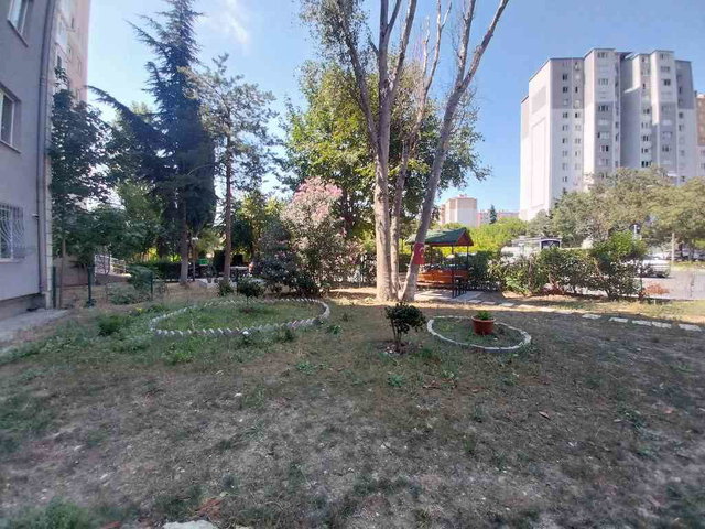 BEYLİKDÜZÜ BÜYÜKŞEHİR KONUTLARI C MAHALLESİ 2+1 KİRALIK