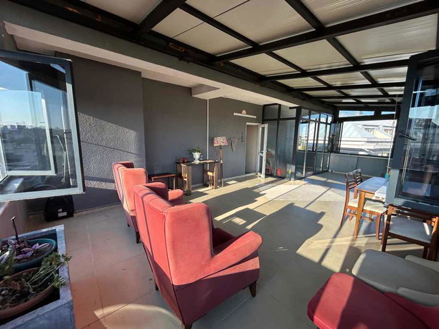 ÇEKMEKÖY MERKEZ MAHALLESI’NDE SATILIK 200 M2 4 + 1 ÖNÜ KAPANMAYAN PANORAMIK MANZARALI DUBLEKS DAIRE