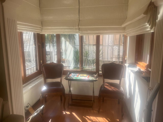 BOSTANLI AKBANK SOKAĞINDA, SATILIK DUBLEKS 3+1 DAİRE